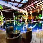 Lace Boutique Hotel