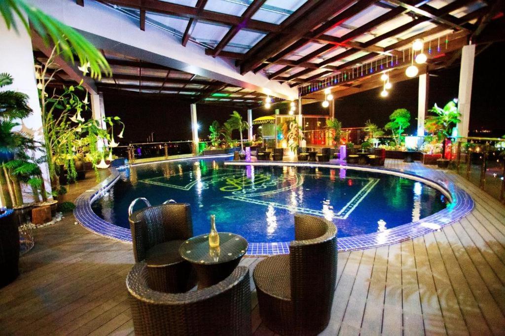 Lace Boutique Hotel 5*